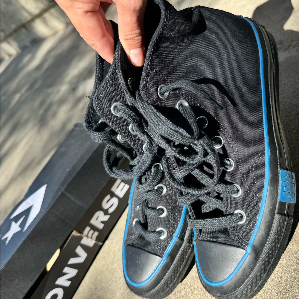 Unisex Undefeated x Converse size 4.5